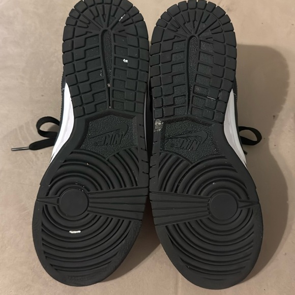 Nike Dunk Low basketball Black and White Sneakers women’s sz 9 panda - Picture 7 of 11